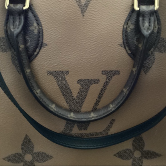 Authentic Louis Vuitton on the go mm - Picture 3 of 10